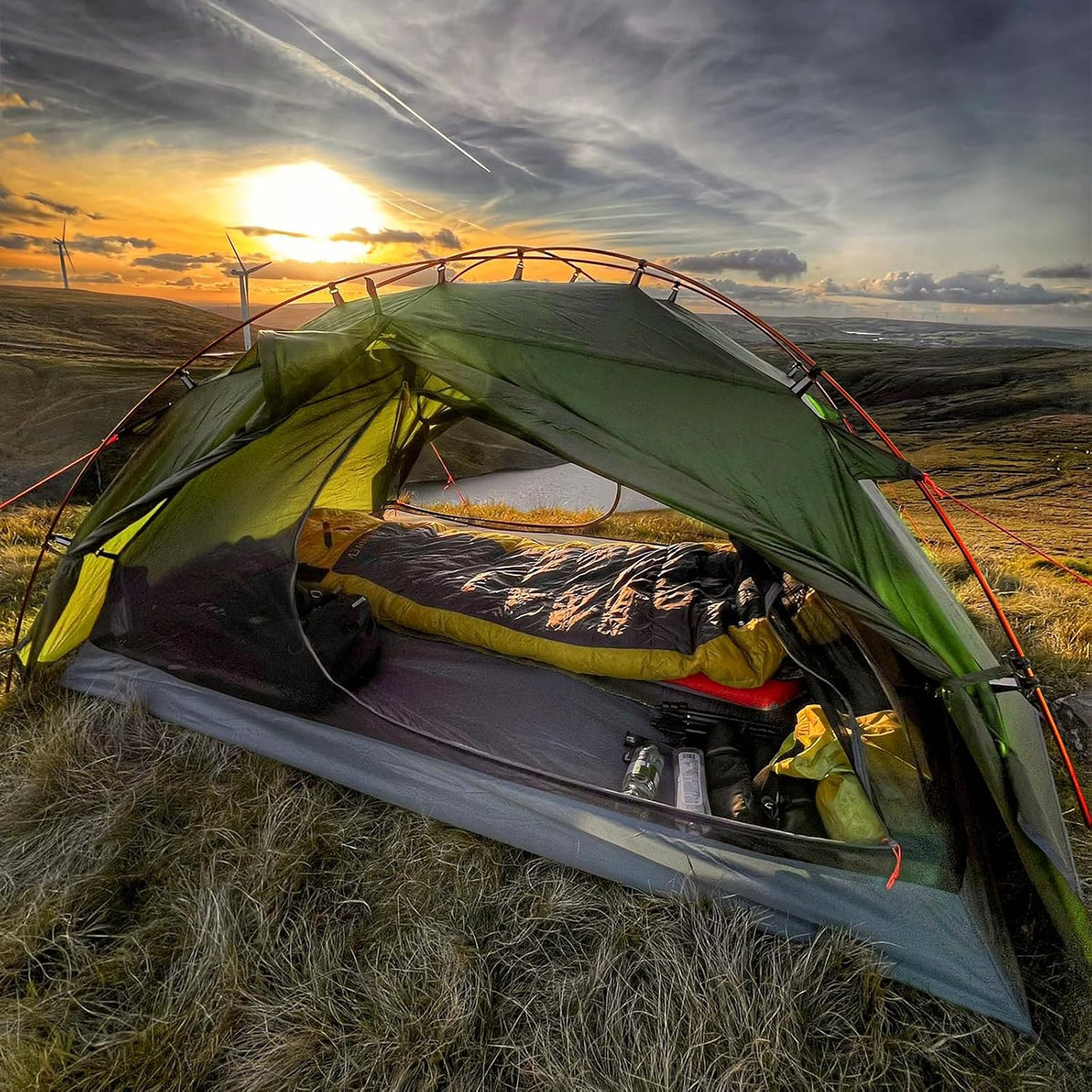 Night Cat 2-Personen Campingzelt – Leicht, Wasserdicht & Blitzschnell aufgebaut